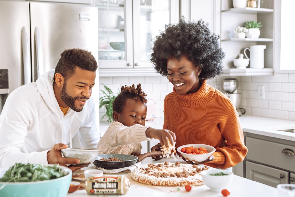 Family enjoying a nutritious meal together